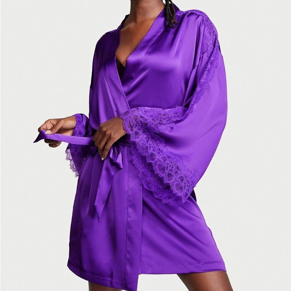 Victoria secret robe